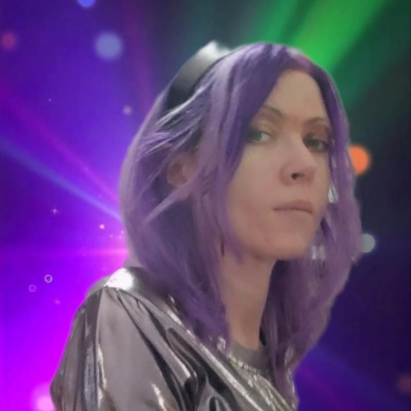 Profilbild von Aideen Astérn